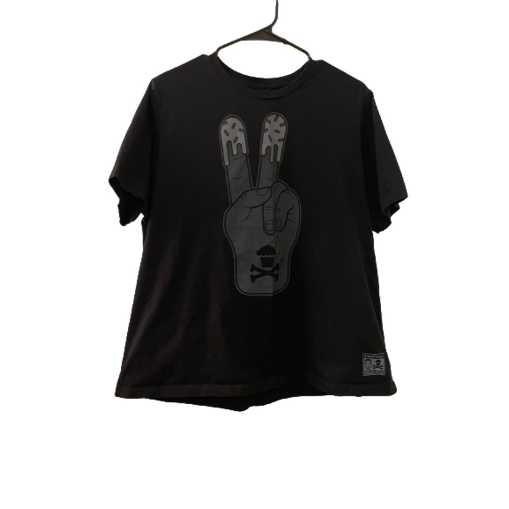 Johnny Cupcakes Women's 2XL Tee